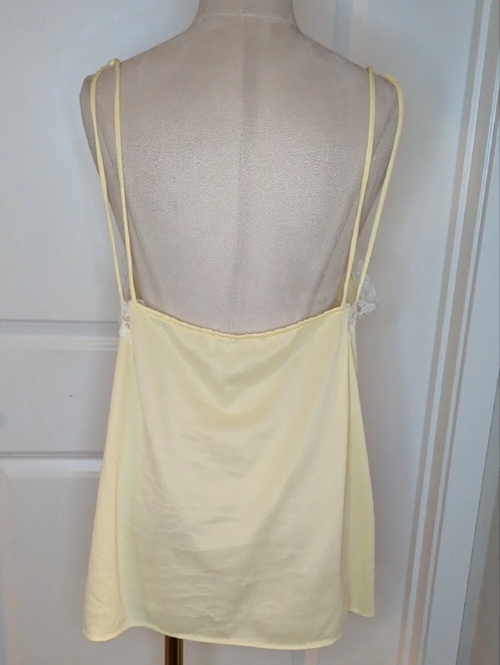 Vintage Pandora By Chic Babydoll Chemise Top Camisole Yellow Lace -Trim SZ M MCM